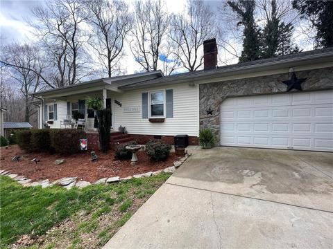7331 Farmbrook Pl, Thomasville, NC 27360 photo 31