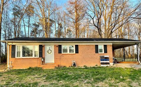 912 Buck Fork Rd, Dobson, NC 27017 photo 1