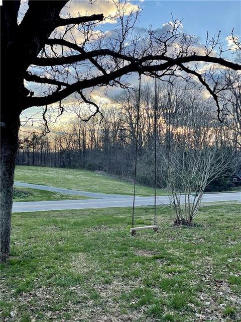 912 Buck Fork Rd, Dobson, NC 27017 photo 3