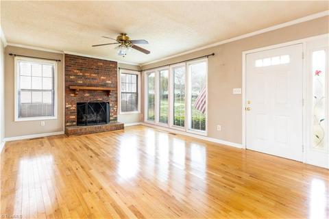 126 Ridge Creek Cir, Trinity, NC 27370 photo 2