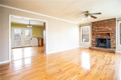 126 Ridge Creek Cir, Trinity, NC 27370 photo 4