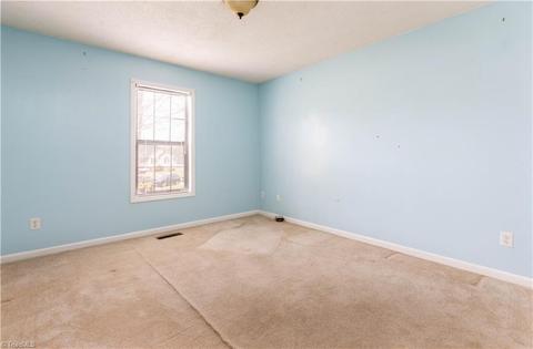 126 Ridge Creek Cir, Trinity, NC 27370 photo 12