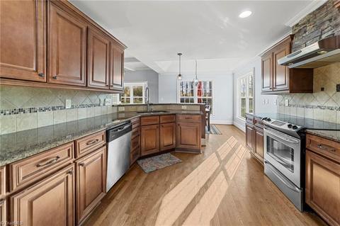 8438 Cripplegate Trce, Browns Summit, NC 27214 photo 7