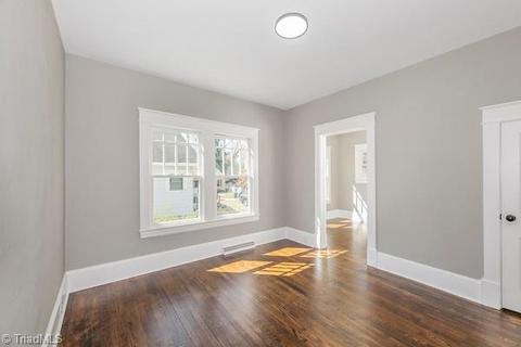 703 Carr St, High Point, NC 27262 photo 13