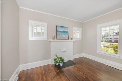 703 Carr St, High Point, NC 27262 photo 6