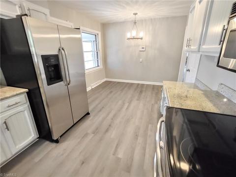 528 E Stadium Dr, Eden, NC 27288 photo 7