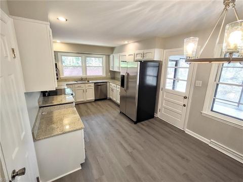 528 E Stadium Dr, Eden, NC 27288 photo 5