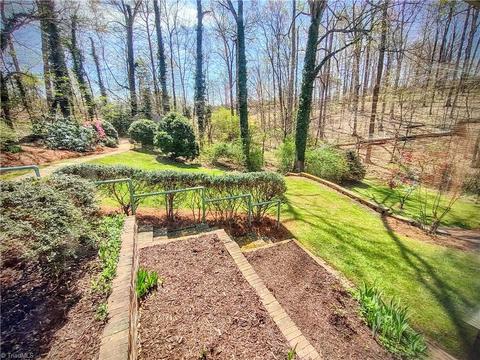 528 E Stadium Dr, Eden, NC 27288 photo 13