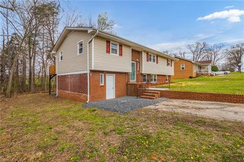 609 E Stadium Dr, Eden, NC 27288 photo 3
