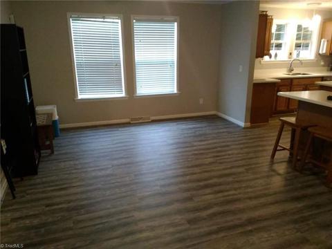 1015 Sechrist Loop, Pilot Mountain, NC 27041 photo 16