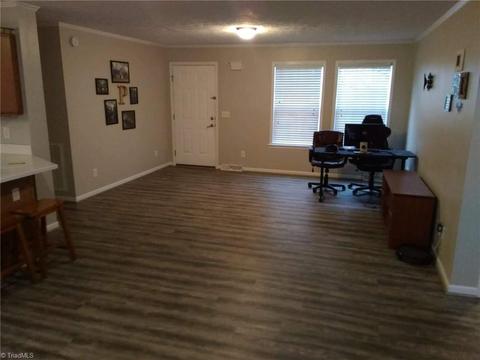1015 Sechrist Loop, Pilot Mountain, NC 27041 photo 15