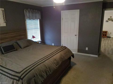 1015 Sechrist Loop, Pilot Mountain, NC 27041 photo 25