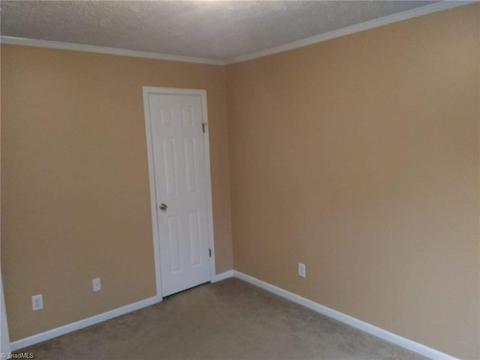 1015 Sechrist Loop, Pilot Mountain, NC 27041 photo 28