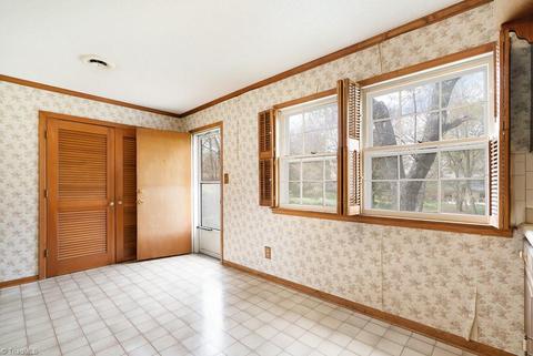 3511 Johnson St, High Point, NC 27265 photo 8