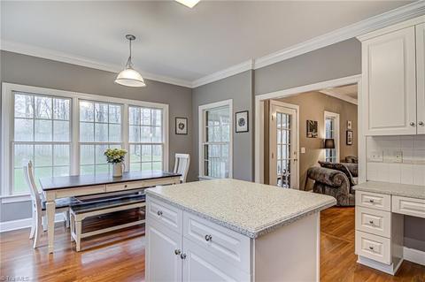 6810 Doublegate Dr, Clemmons, NC 27012 photo 10