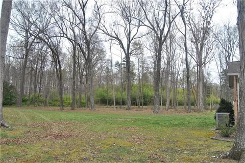 3928 Tanglebrook Rd, High Point, NC 27265 photo 20
