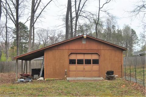 3928 Tanglebrook Rd, High Point, NC 27265 photo 24