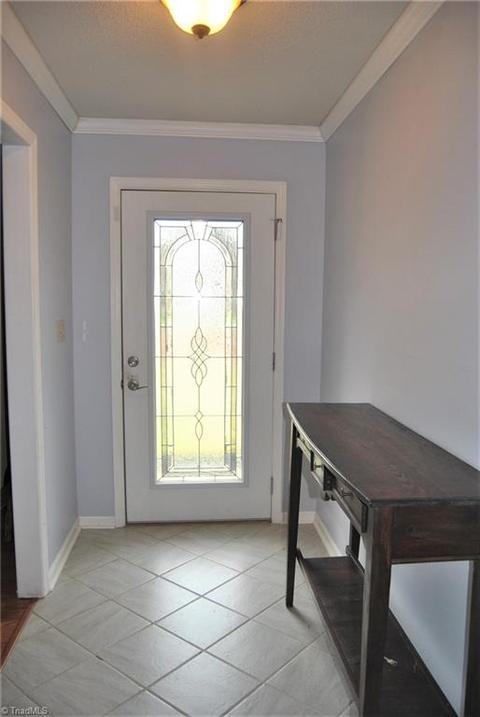 3928 Tanglebrook Rd, High Point, NC 27265 photo 2