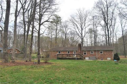 3928 Tanglebrook Rd, High Point, NC 27265 photo 25