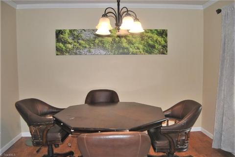 3928 Tanglebrook Rd, High Point, NC 27265 photo 4