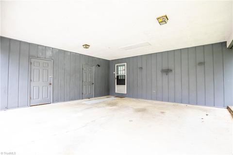 114 Treetop Ct, Trinity, NC 27370 photo 14