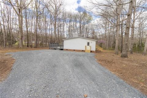 1609 Langley Loop Rd, Staley, NC 27355 photo 3