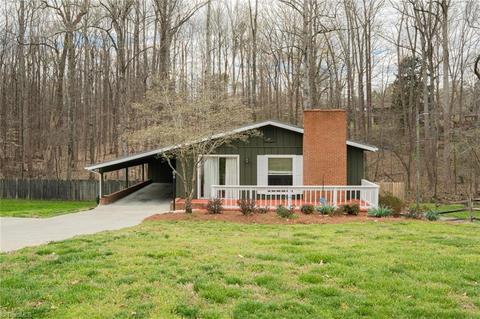 307 Mohawk Dr, High Point, NC 27262 photo 1
