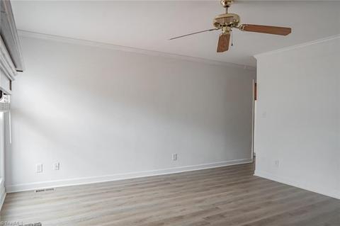 307 Mohawk Dr, High Point, NC 27262 photo 17