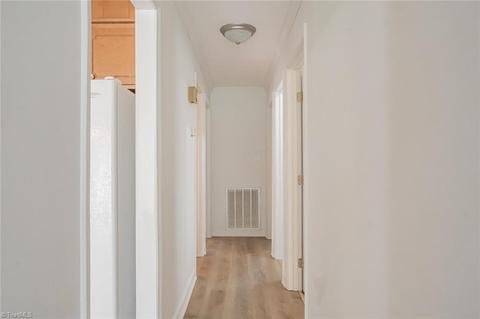 307 Mohawk Dr, High Point, NC 27262 photo 16