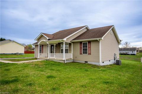 143 Speaks Rd, Olin, NC 28660 photo 3