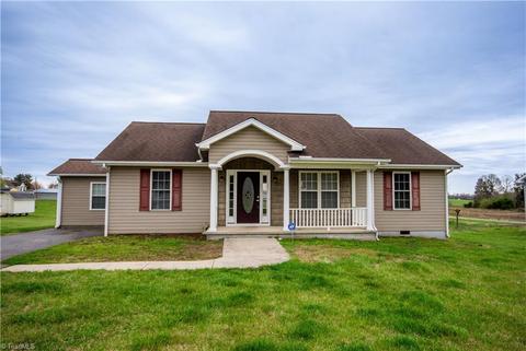 143 Speaks Rd, Olin, NC 28660 photo 1