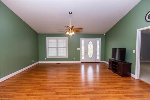 143 Speaks Rd, Olin, NC 28660 photo 7