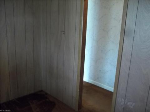 154 Shell Rd, Thomasville, NC 27360 photo 7