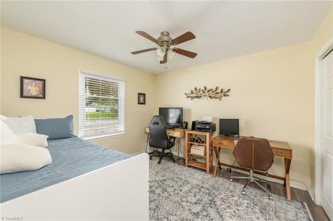 3050 Windchase Ct, High Point, NC 27265 photo 10