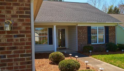 2930 Eagle Pointe Dr, High Point, NC 27265 photo 3