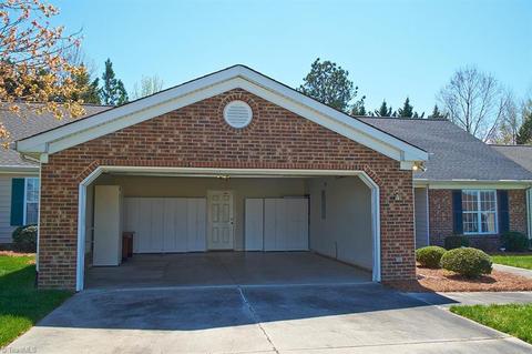 2930 Eagle Pointe Dr, High Point, NC 27265 photo 2