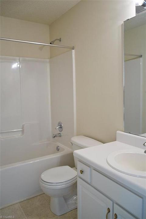 2930 Eagle Pointe Dr, High Point, NC 27265 photo 26