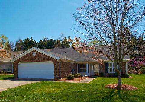 2930 Eagle Pointe Dr, High Point, NC 27265 photo 1