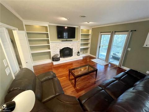 126 E Valley View Rd, Advance, NC 27006 photo 8