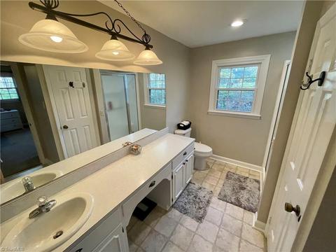 126 E Valley View Rd, Advance, NC 27006 photo 19
