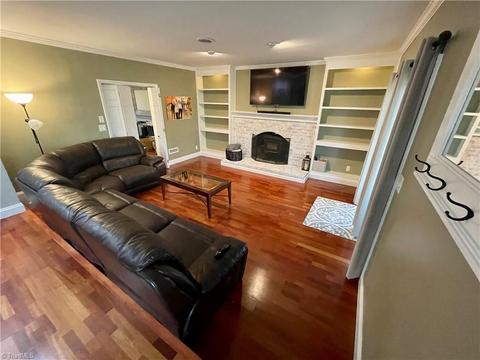 126 E Valley View Rd, Advance, NC 27006 photo 7