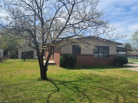 1234 Forest Rd, Eden, NC 27288 photo 1