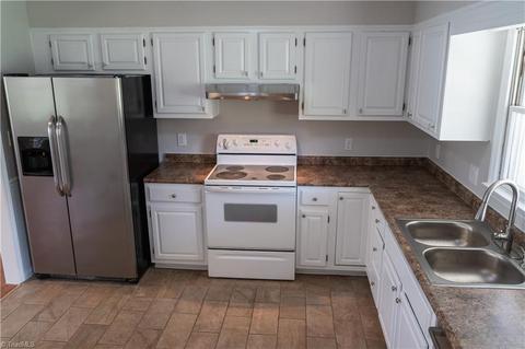 4002 Payne Rd, High Point, NC 27265 photo 10
