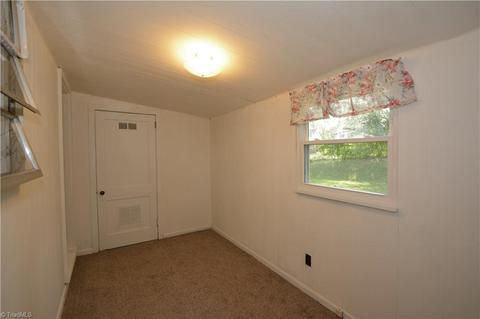 1617 Larkin St, High Point, NC 27262 photo 23