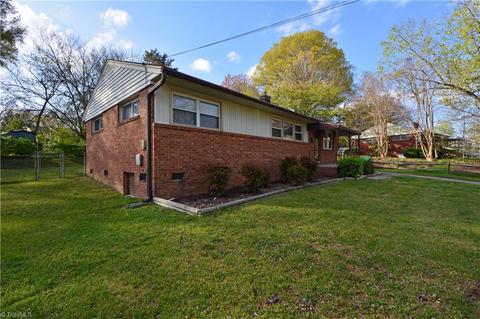 1617 Larkin St, High Point, NC 27262 photo 3