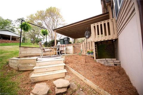 150 E Manor Ridge Rd, Elkin, NC 28621 photo 44
