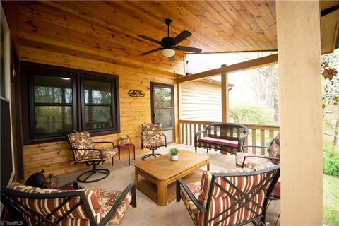 150 E Manor Ridge Rd, Elkin, NC 28621 photo 38