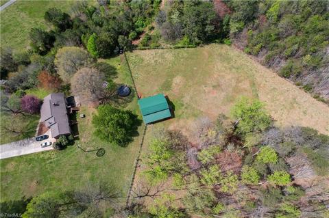 204 Williamsburg Rd, Olin, NC 28660 photo 22