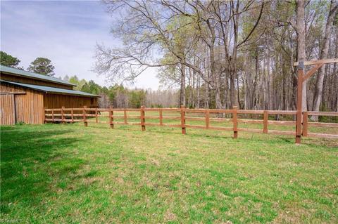 204 Williamsburg Rd, Olin, NC 28660 photo 31