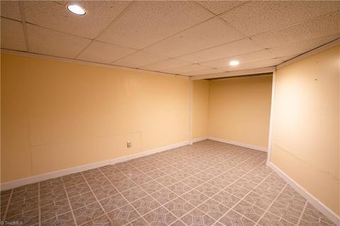 204 Williamsburg Rd, Olin, NC 28660 photo 16